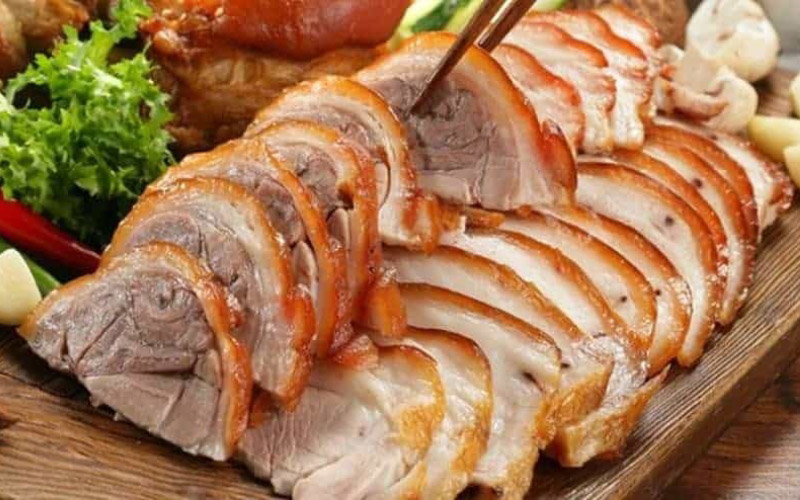 Lợn cắp nách nướng
