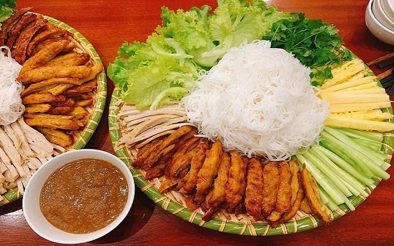 Nem nướng Nha Trang